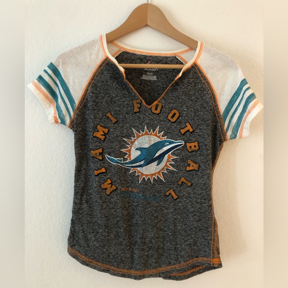 Miami Dolphins vintage style shirt